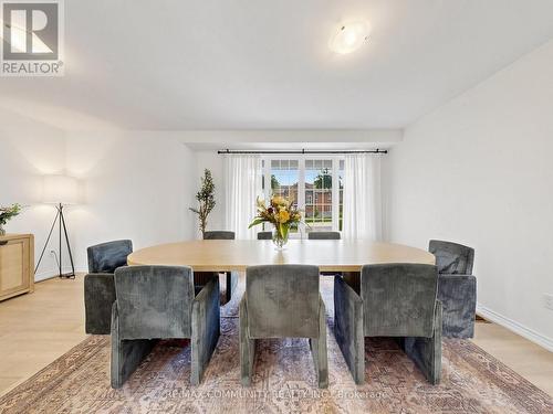 98 Golden Meadows Drive, Otonabee-South Monaghan, ON - Indoor Photo Showing Dining Room