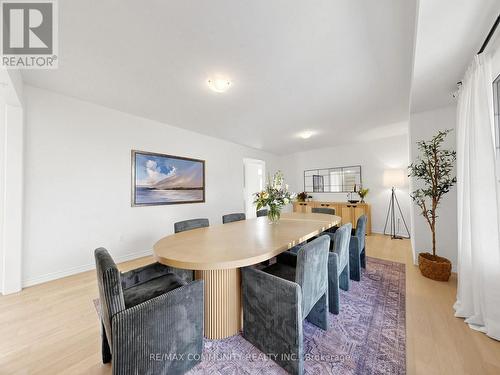 98 Golden Meadows Drive, Otonabee-South Monaghan, ON - Indoor Photo Showing Dining Room