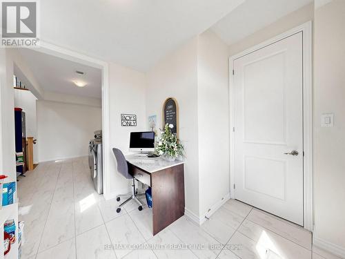 98 Golden Meadows Drive, Otonabee-South Monaghan, ON - Indoor Photo Showing Office