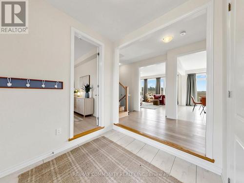 98 Golden Meadows Drive, Otonabee-South Monaghan, ON - Indoor Photo Showing Other Room