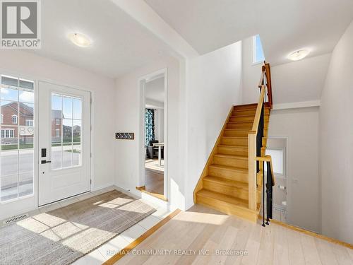 98 Golden Meadows Drive, Otonabee-South Monaghan, ON - Indoor Photo Showing Other Room