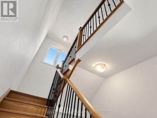 98 Golden Meadows Drive, Otonabee-South Monaghan, ON - Indoor Photo Showing Other Room
