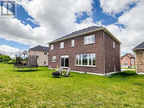 98 Golden Meadows Drive, Otonabee-South Monaghan, ON - Outdoor