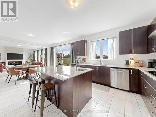 98 Golden Meadows Drive, Otonabee-South Monaghan, ON - Indoor Photo Showing Kitchen With Upgraded Kitchen
