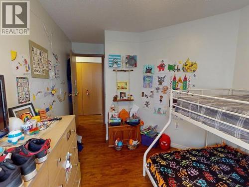 307-5700 Willow Ave, Powell River, BC - Indoor Photo Showing Bedroom