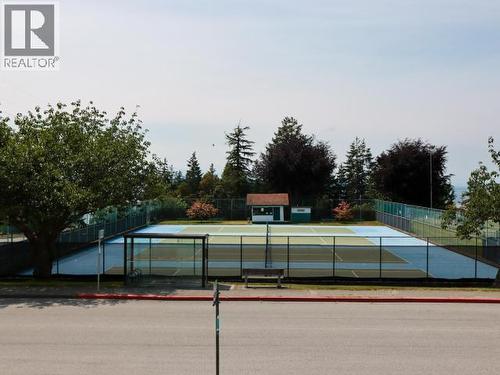 307-5700 Willow Ave, Powell River, BC - Outdoor
