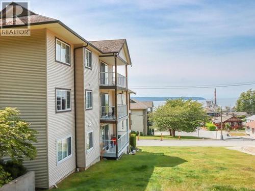 307-5700 Willow Ave, Powell River, BC - Outdoor With Balcony