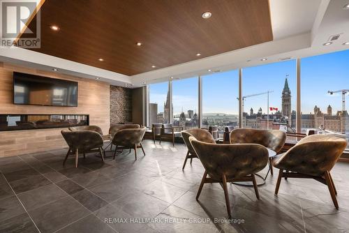 Sky lounge (12th Floor) - 1504 - 101 Queen Street, Ottawa, ON - Indoor