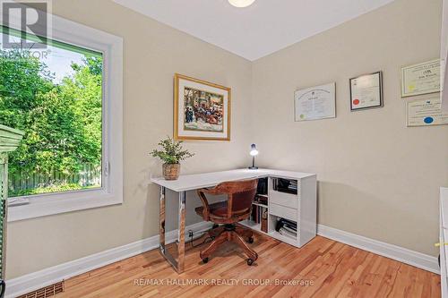 22 Dunvegan Road, Ottawa, ON - Indoor Photo Showing Office