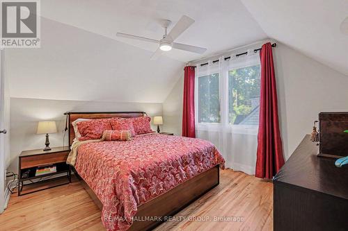 22 Dunvegan Road, Ottawa, ON - Indoor Photo Showing Bedroom