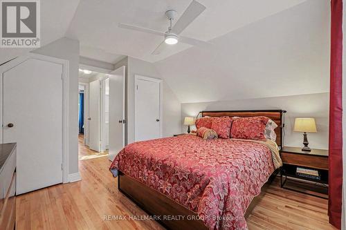 22 Dunvegan Road, Ottawa, ON - Indoor Photo Showing Bedroom