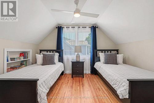 22 Dunvegan Road, Ottawa, ON - Indoor Photo Showing Bedroom
