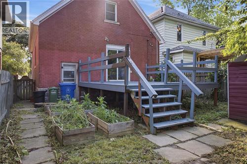 977 Gladstone, Windsor, ON - Outdoor With Deck Patio Veranda