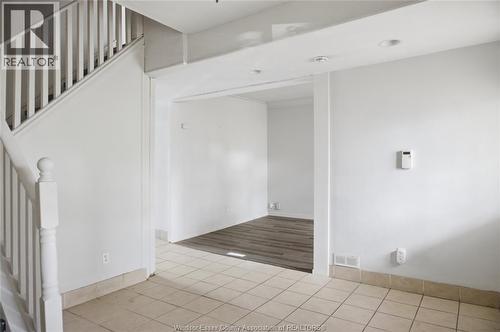 977 Gladstone, Windsor, ON - Indoor Photo Showing Other Room