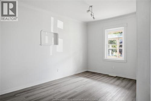 977 Gladstone, Windsor, ON - Indoor Photo Showing Other Room