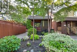 10 WINNETT AVENUE  Toronto, ON M6C 3L3
