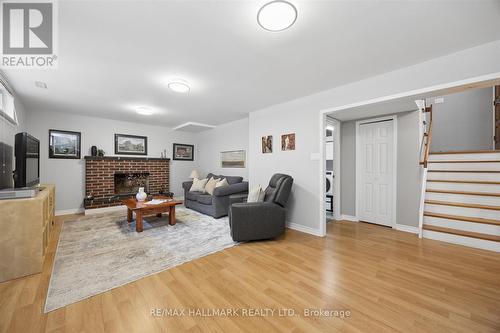 73 Fulbert Crescent, Toronto, ON - Indoor Photo Showing Living Room