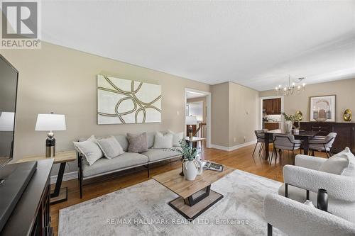 73 Fulbert Crescent, Toronto, ON - Indoor Photo Showing Living Room