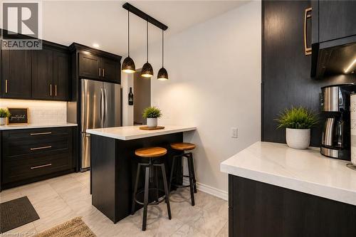 33 Fairlawn Road, Kitchener, ON - Indoor Photo Showing Kitchen With Upgraded Kitchen