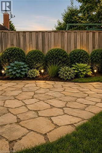 33 Fairlawn Road, Kitchener, ON - Outdoor