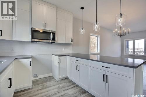 2956 Green Turtle Road, Regina, SK - Indoor Photo Showing Kitchen