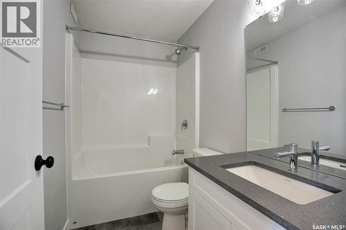 2956 Green Turtle Road, Regina, SK - Indoor Photo Showing Bathroom