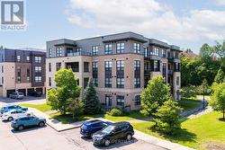 302 - 100 MONTBLANC PRIVATE Ottawa, ON K1C 0B2