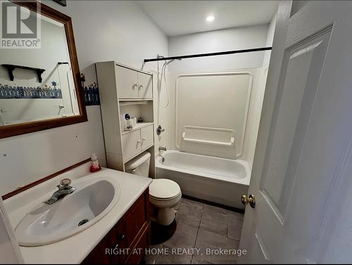 113 Anglesea Street, Goderich (Goderich (Town)), ON - Indoor Photo Showing Bathroom