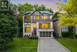 176 PRINCESS AVENUE  Toronto, ON M2N 3R9