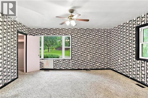 5 Hatfield Place, Hamilton, ON - Indoor Photo Showing Other Room