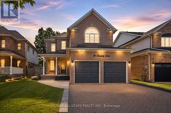 36 BURNABY DRIVE  Georgina, ON L4P 3Z1