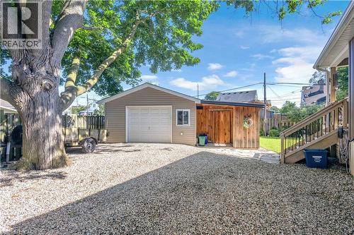71 Alexander Drive, Brantford, ON - Outdoor