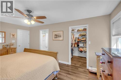 71 Alexander Drive, Brantford, ON - Indoor Photo Showing Bedroom