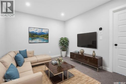 2960 Green Turtle Road, Regina, SK - Indoor Photo Showing Living Room