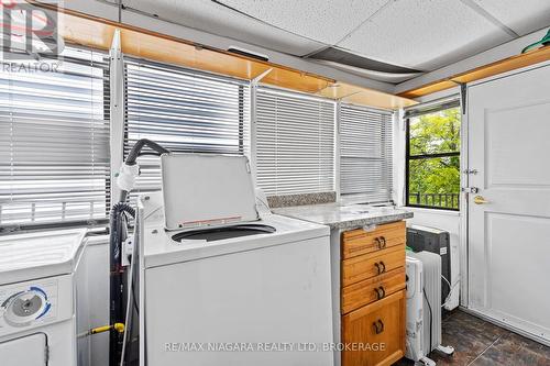 73 Hillview Road, St. Catharines (Western Hill), ON - Indoor Photo Showing Laundry Room