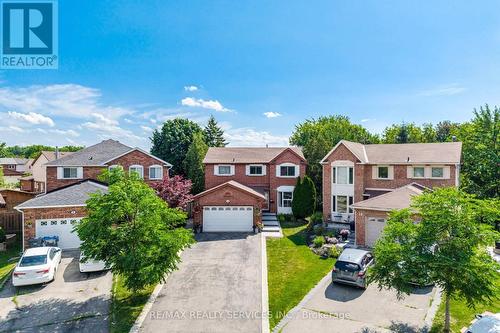 8 Paramount Place, Brampton, ON - Outdoor With Facade