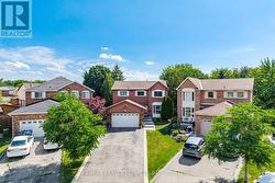 8 PARAMOUNT PLACE  Brampton, ON L6Y 2T3