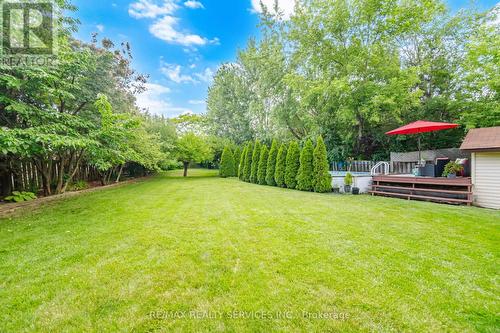 8 Paramount Place, Brampton, ON - Outdoor