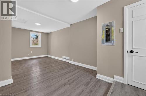 332 East Avenue N, Hamilton, ON - Indoor Photo Showing Other Room
