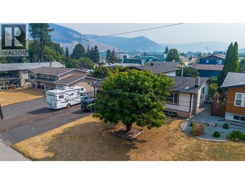 6415 Glendora Way, Coldstream, BC - Outdoor