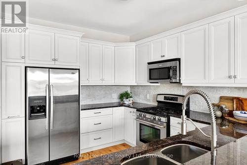 32 Edgewater Drive, Brighton, ON - Indoor Photo Showing Kitchen With Stainless Steel Kitchen With Double Sink With Upgraded Kitchen