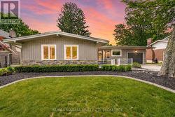 15 CROSS HILL ROAD  Pelham (Fonthill), ON L3E 0J3