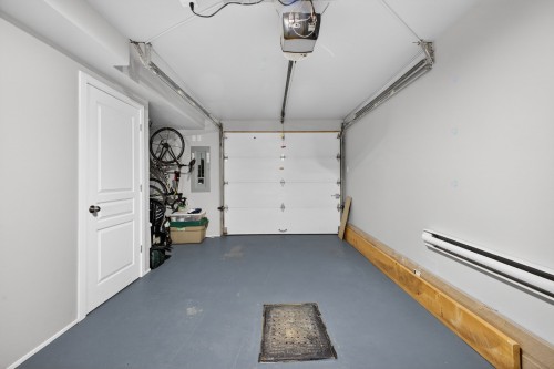 Garage - 12-9170 Ch. Bourgeois, Mirabel, QC - Indoor Photo Showing Garage