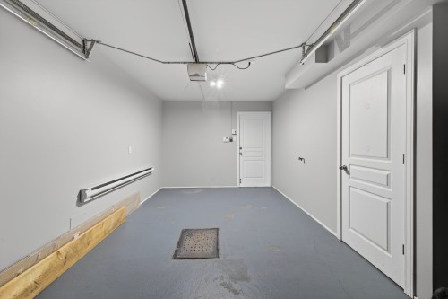 Garage - 12-9170 Ch. Bourgeois, Mirabel, QC - Indoor Photo Showing Other Room