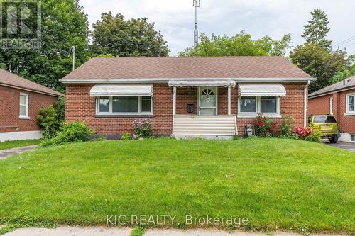 333 CADILLAC AVENUE S  Oshawa, ON L1H 5Z9