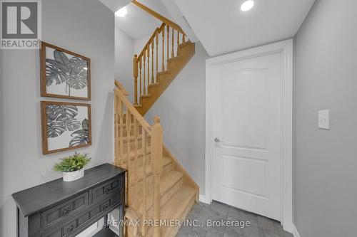 48 ANDEAN LANE , Barrie, Ontario L9J 0B1 5