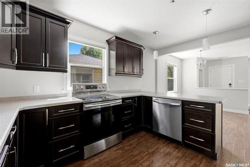 4008 Regina Avenue, Regina, SK - Indoor Photo Showing Kitchen