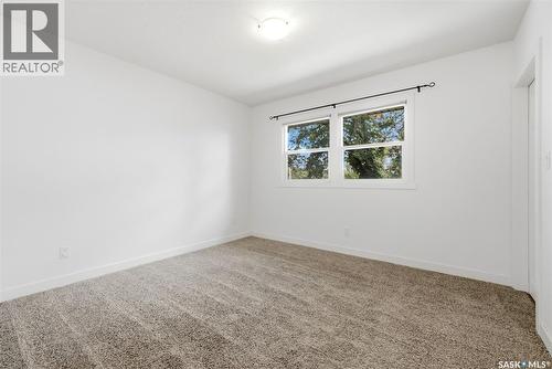 4008 Regina Avenue, Regina, SK - Indoor Photo Showing Other Room