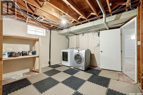 4008 Regina Avenue, Regina, SK - Indoor