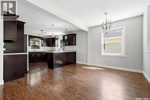 4008 Regina Avenue, Regina, SK - Indoor Photo Showing Kitchen